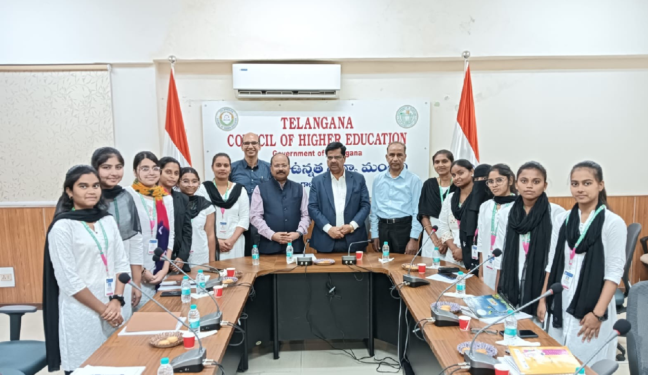 Prof. V. Balakista Reddy addressed a group of students from College of Law for Women, Andhra Mahila Sabha, (Affiliated to Osmania University) during the orientation session at the TGCHE on 7 April 2026. The law students are pursuing their internship at the TGCHE
