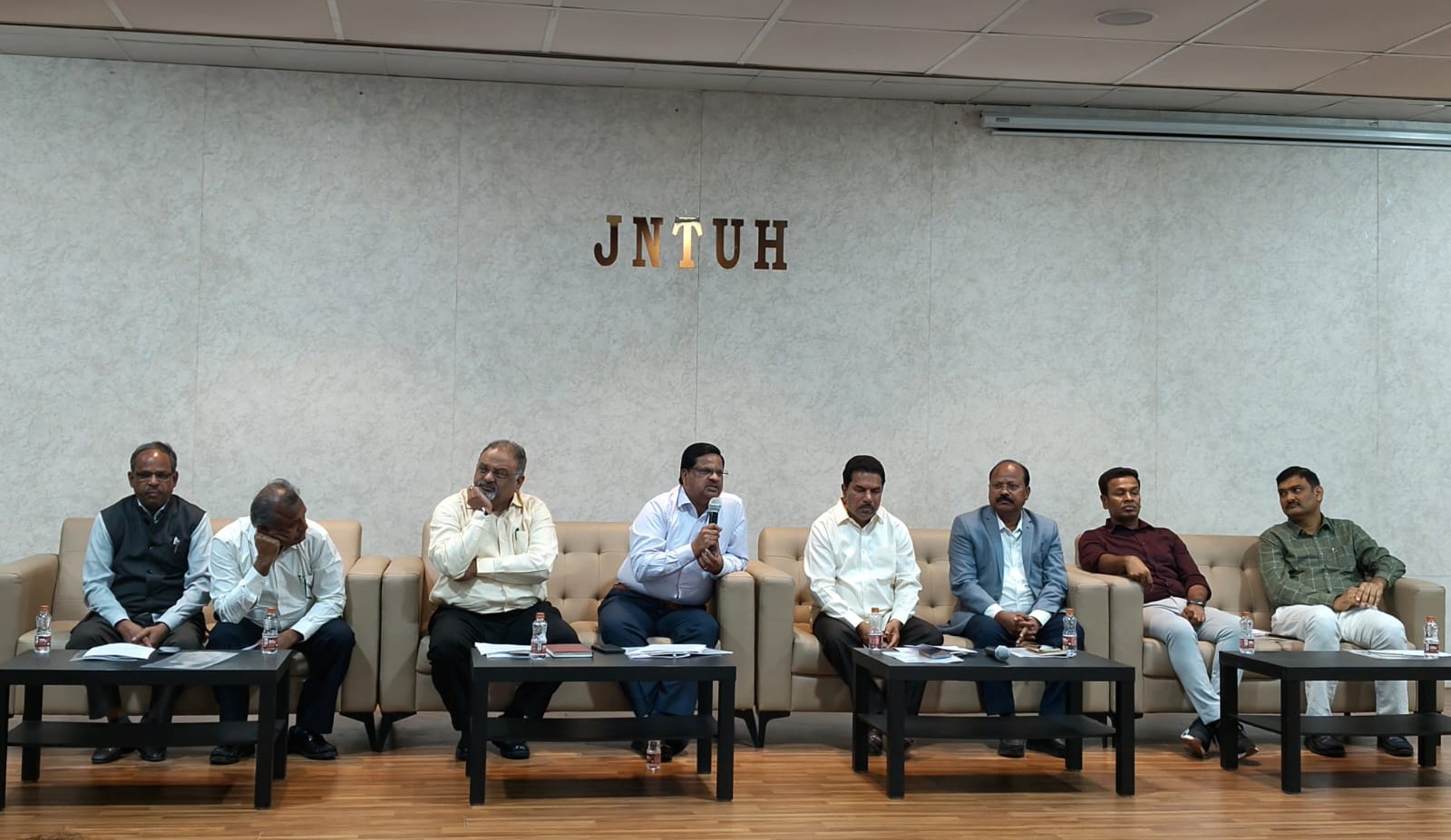  Professor Balakista Reddy, Chairman, TGCHE addressed the media on 18 April 2025 about the Telangana Engineering, Agriculture and Pharmacy Common Entrance Test-2025 (TG EAPCET-2025)