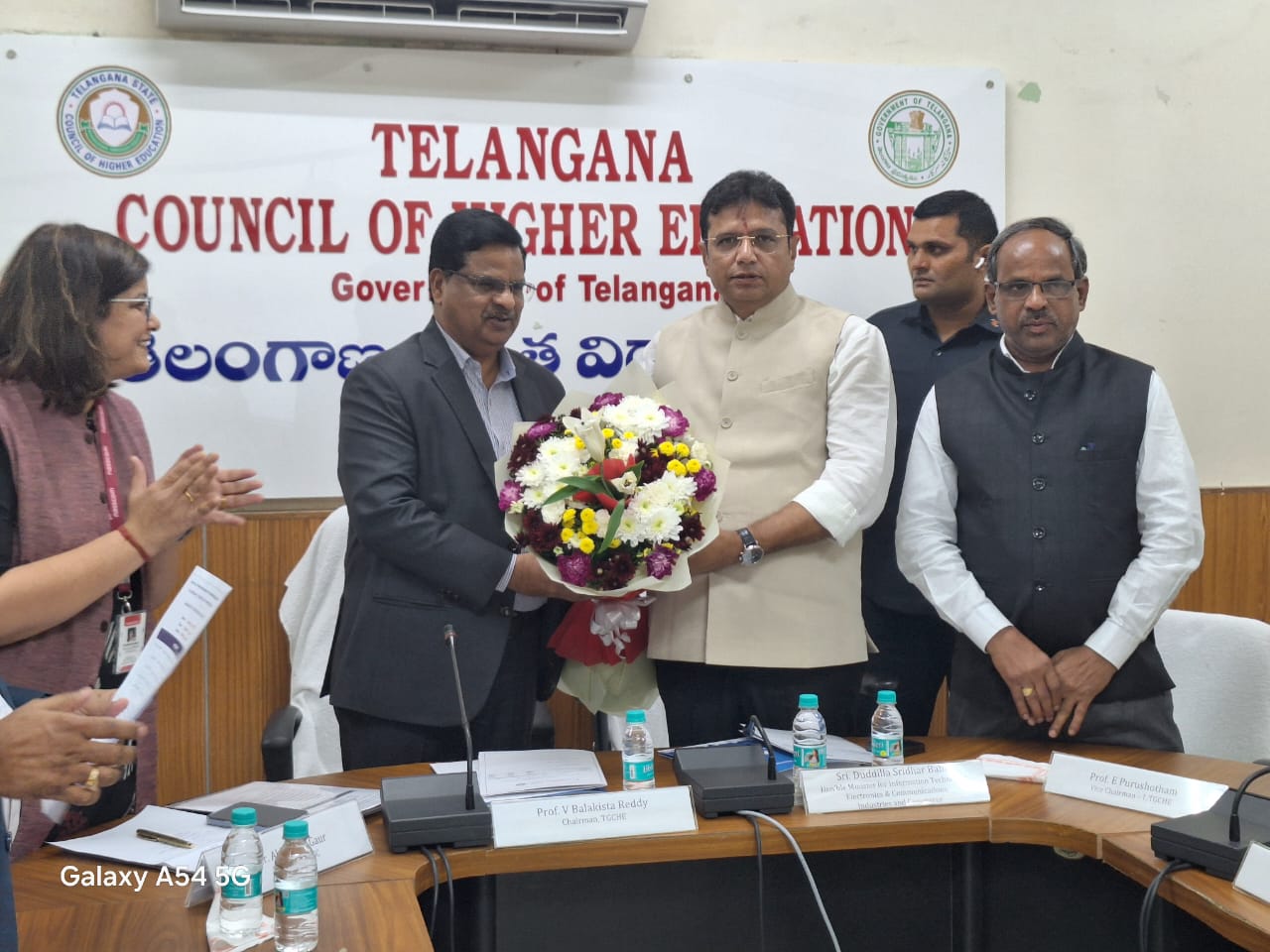 Welcome by Prof. V.Balakista Reddy Chairman TGCHE to Sri D.Sridhar Babu garu Hon'ble Minister for IT , govt of Telangana as Chief Guest to the MOU program with NASSCOM