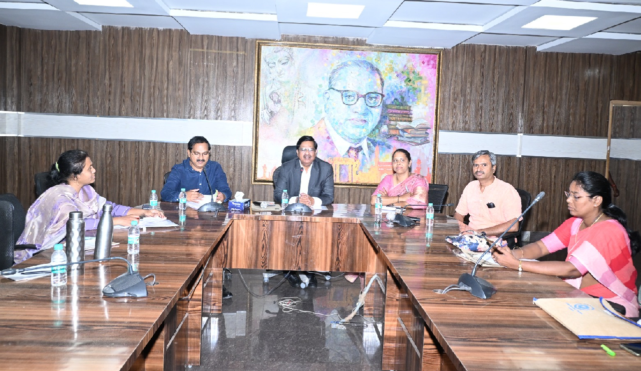 Prof. V. Balakista Reddy, Chairman, TGCHE, addressed the Principals and Lecturers working in the Social Welfare Residential Educational Institutions Society (TGSWREIS) and Mahatma Jyothiba Phule Telangana Backward Classes Welfare Residential Educational Institutions Society (MJPTBCWREIS) on 6 May 2026, through an online orientation session, on the new Degree courses being introduced in the academic year 2026-27. 