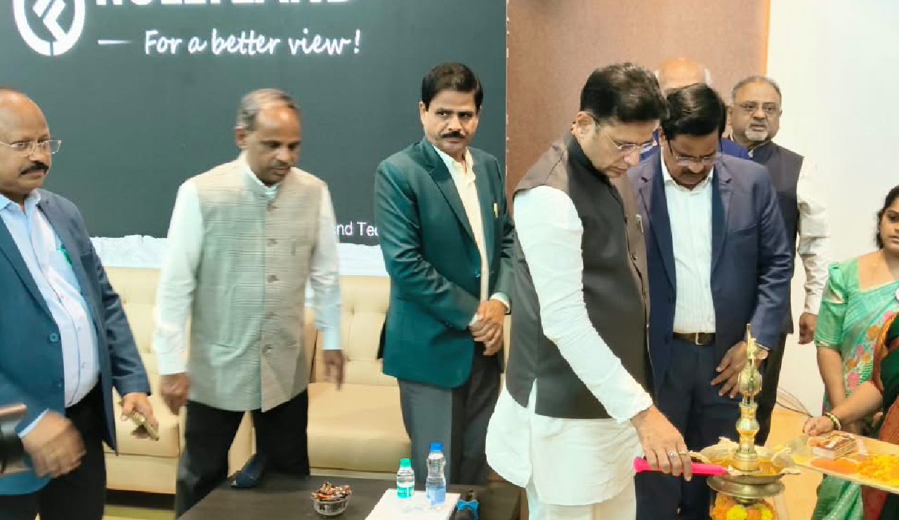 Hon’ble Minister for Information Technology, Electronics, Communications, Industries, Commerce, and Legislative Affairs, Shri. D. Sridhar Babu, inaugurated the Research, Education and Advancement Conclave 2026 organised by the TGCHE, at JNTU on October 3, 2026.